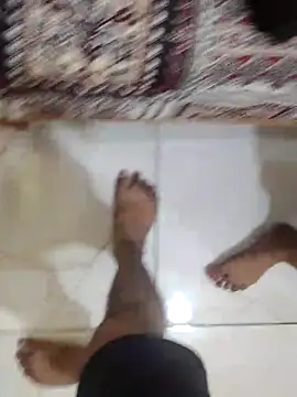 Hot modal online show from 10/21/25, 05:02