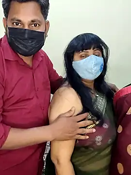 Hot modal online show from 04/19/26, 05:01