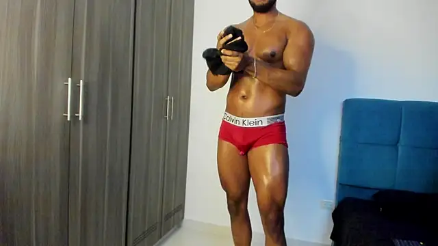 Snapshot of miky_xxx chatting on 10/16/25, 02:12 miky xxx online show from 10/16/25, 02:12