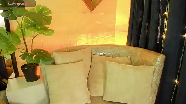 Valery Brand online show from 04/13/26, 11:48