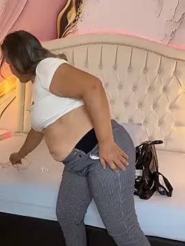 Lucy Milf 474 online show from 07/01/26, 11:56