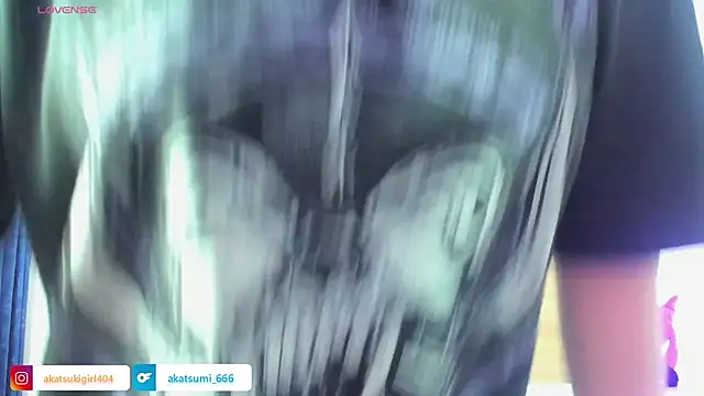 Akatsumi  online show from 10/28/25, 09:50