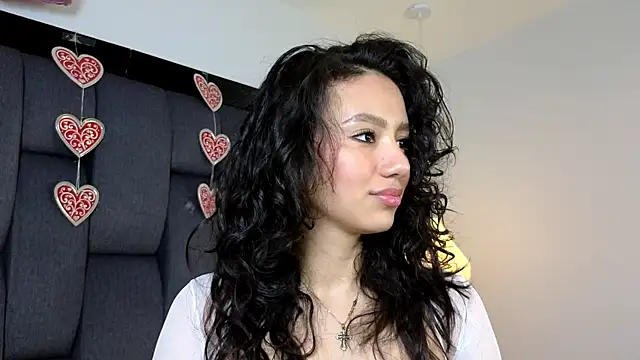 Calipso Parisi online show from 02/13/26, 02:57