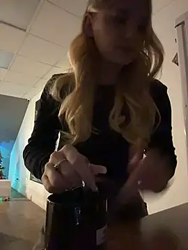 Sky Cutie online show from 02/07/26, 04:27