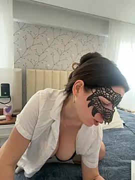 0gece0 online show from 04/09/26, 08:31