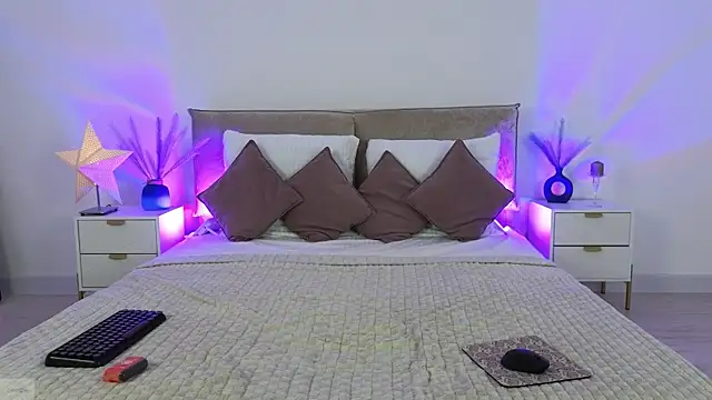 Jules night online show from 11/14/25, 09:57