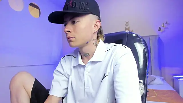 Nascary Fox online show from 04/03/26, 12:58