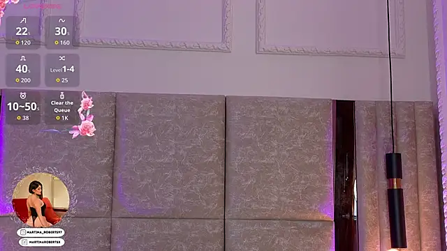 Martina-Roberts- online show from 09/30/25, 03:00