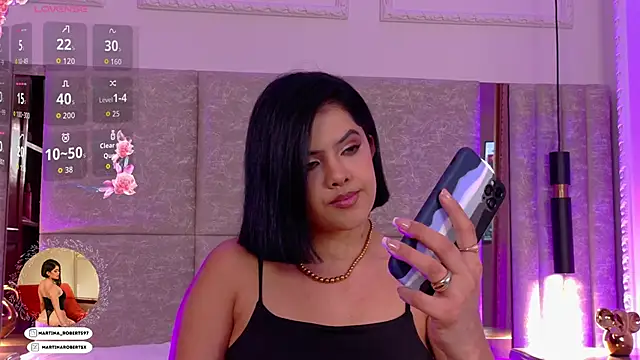 Martina-Roberts- online show from 10/10/25, 06:12