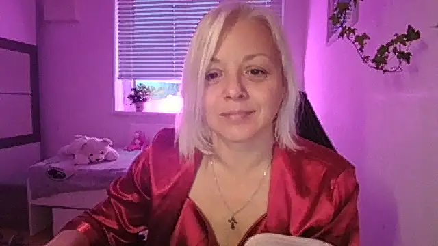 Linsy Kim online show from 12/05/25, 06:55