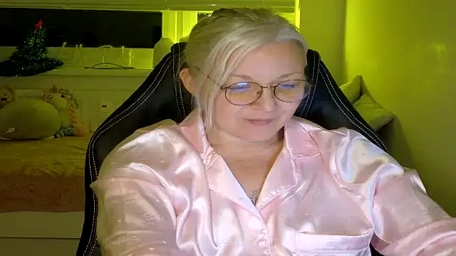 Linsy Kim online show from 02/11/26, 11:10