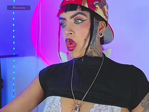 Adamsniki online show from 09/15/25, 04:12