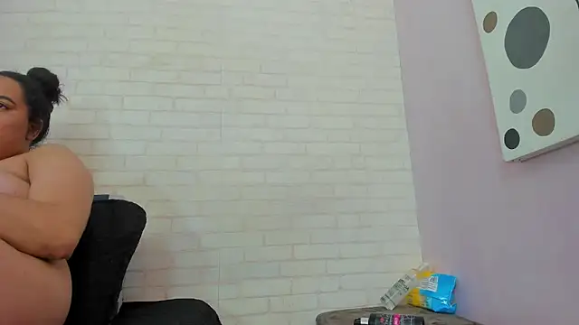 scarlett646 online show from 09/17/25, 03:08