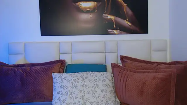 NicoletBlossom online show from 01/14/26, 09:52