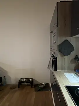 stelli 99 online show from 10/22/25, 03:45