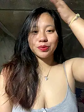 maianhcute online show from 10/04/25, 12:58