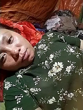 venu00 online show from 09/17/25, 04:19