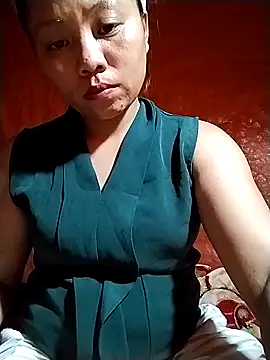 venu00 online show from 09/21/25, 01:13