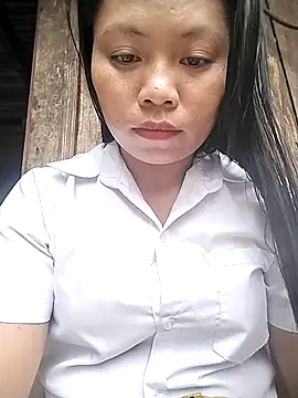 venu00 online show from 10/22/25, 02:45