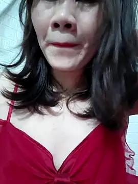 Snapshot of Singlemom69x chatting on 05/15/26, 03:02 Singlemom69x online show from 05/15/26, 03:02