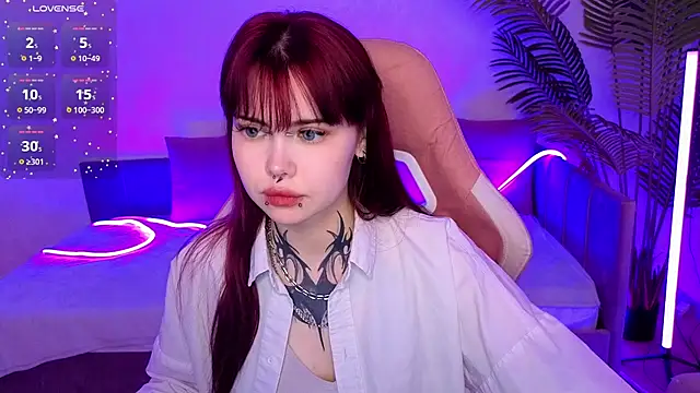 Morana Batt online show from 11/18/25, 02:06