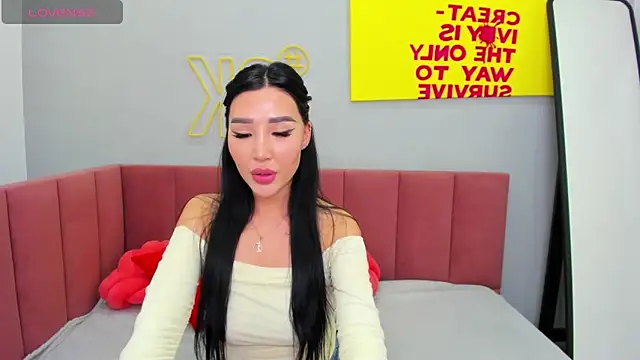 Jennifer Munoz online show from 10/08/25, 06:44