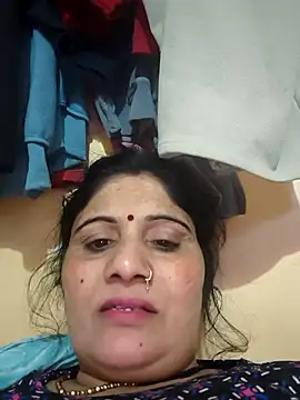 Snapshot of Rakhi99x chatting on 04/07/26, 03:56 Rakhi99x online show from 04/07/26, 03:56