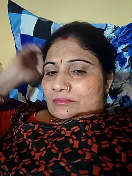 Snapshot of Rakhi99x chatting on 04/10/26, 05:17 Rakhi99x online show from 04/10/26, 05:17