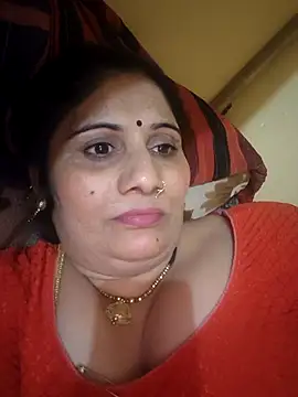 Snapshot of Rakhi99x chatting on 04/13/26, 01:27 Rakhi99x online show from 04/13/26, 01:27