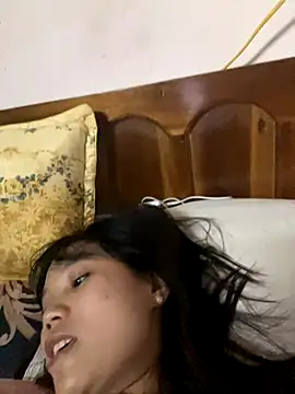 Ngoc-bbi online show from 09/26/25, 02:15