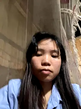 Ngoc-bbi online show from 10/30/25, 05:42