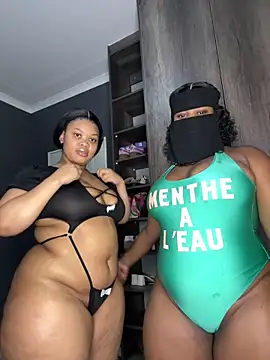 Ebony Warlock  online show from 02/17/26, 08:26