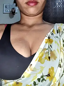 Savita2310 online show from 12/15/25, 06:01