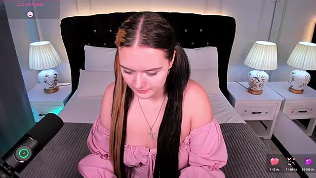 HeyMary online show from 09/25/25, 07:34