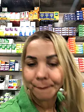 Snapshot of imoly99 chatting on 09/11/25, 07:25 imoly99 online show from 09/11/25, 07:25