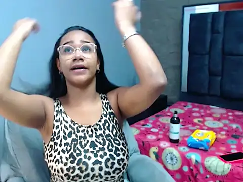 sanabeltits202cl online show from 10/21/25, 03:18