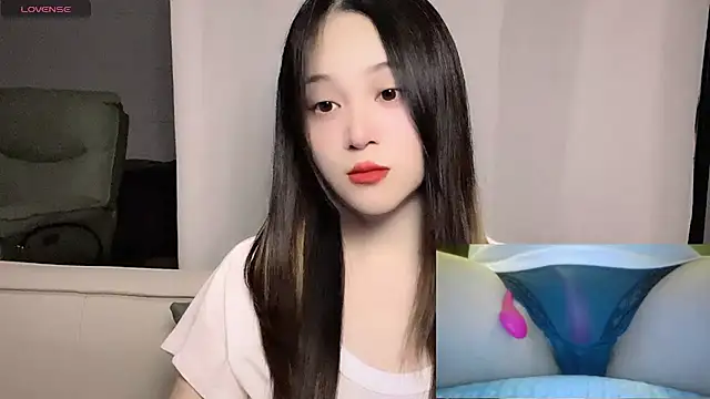 Snapshot of woaiqinqin chatting on 07/19/26, 03:49 woaiqinqin online show from 07/19/26, 03:49