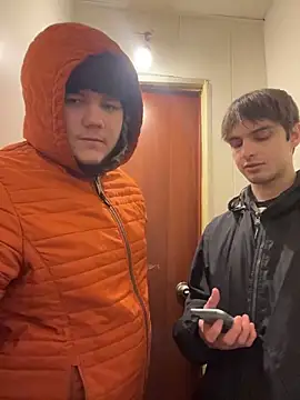 desiredude9 online show from 02/15/26, 05:20