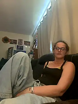 Snapshot of kittykatbean chatting on 09/21/25, 03:57 kittykatbean online show from 09/21/25, 03:57