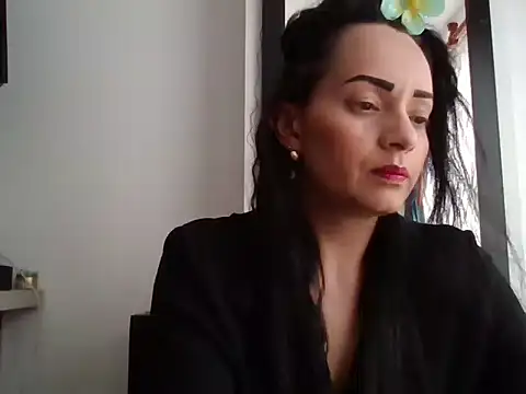 sarita star online show from 10/16/25, 03:35