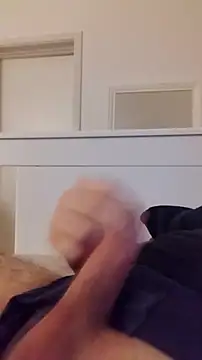 NewJoiner online show from 02/22/26, 05:11