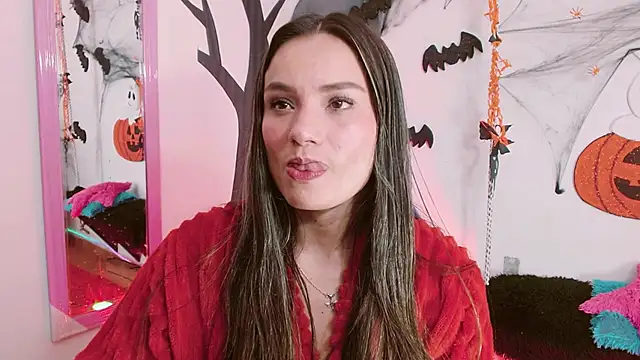 danna 888 online show from 10/18/25, 09:37