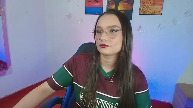Snapshot of danna_888 chatting on 07/18/26, 10:02 danna 888 online show from 07/18/26, 10:02