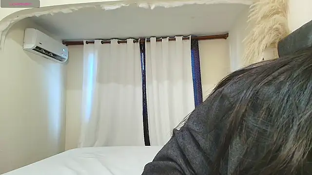 Snapshot of MiniLove_01 chatting on 07/27/26, 12:12 MiniLove 01 online show from 07/27/26, 12:12