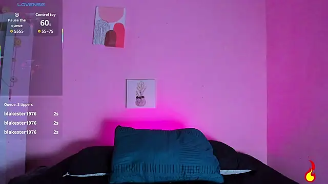 Georgina Ferri  online show from 10/27/25, 06:01