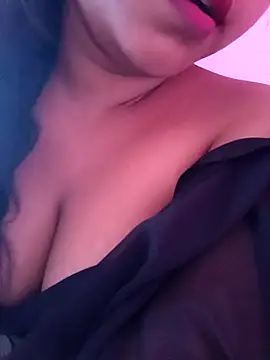 Aaradhya Sharma online show from 10/15/25, 03:28