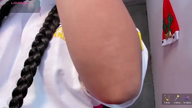 Victoria b  online show from 12/22/25, 08:28