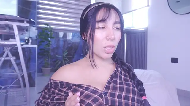 greciadom555 online show from 05/27/26, 09:01