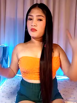 Naughtyalina2 online show from 09/09/25, 11:48