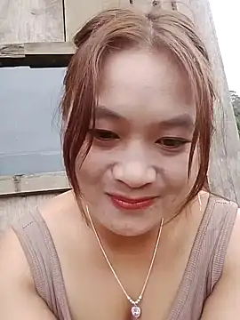 lusy-bae online show from 11/17/25, 02:28